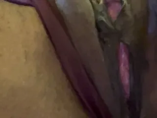 Blkginger spreading her pussy open and showing her clit
