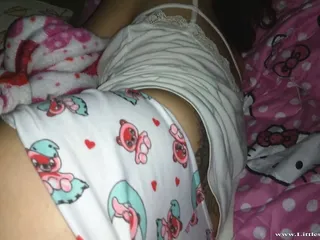 POV! he does know how to say good night to me - amateur 
