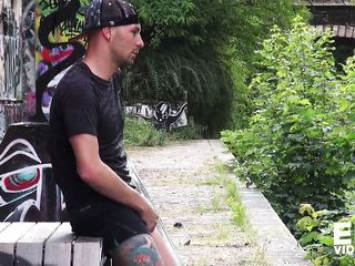 TUNNEL SEX - Logan and Aymeric fuck a jogger