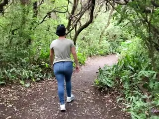 Hot milf in the forrest, blowjob to happy ending