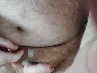 UKHairyBear - Daddy bear unloads onto his hairy belly and eats his cum.