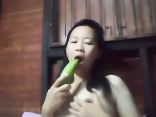 Chinese girl masturbates at home alone waiting for you 3