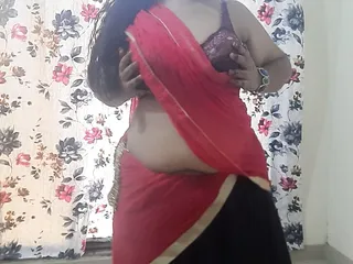 INDIAN NAUGHTY HORNY DESI BHABHI GETTING READY FOR HER STRIP PARTY 