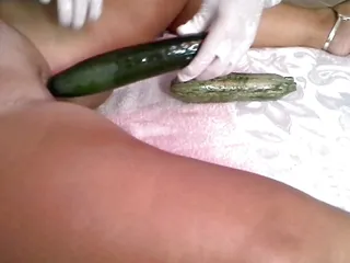Zucchini and cucumber for the Italian doctor Nadia