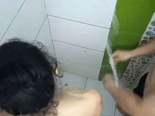 I GET IN THE SHOWER WITH MY STEPSISTER AND I FUCK HER UNTIL I CUM IN HER