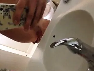 Aubrey Plaza masturbating selfie 03