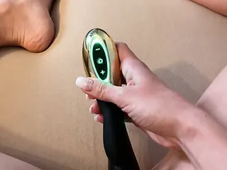 Teeny masturbates for the first with a vibrator
