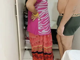 Xxx maid fuck in Aalmari in pink saree 