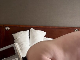 Fat Guy and his Hotel Playtime