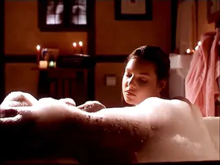 Katherine Heigl Nude Boobs In Bug Buster ScandalPlanet.Com