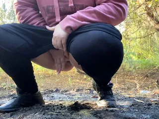 Pissing in nature and all the splashes in your face