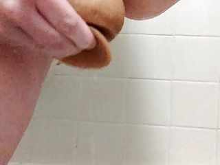 Fuck my pussy in the shower