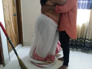 Desi Saas Ko Mast Chudai Damad - Fuck Indian mother-in-law while sweeping house (Priya Chatterjee) Hindi Clear Audio