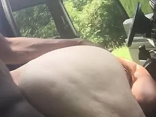 ME FUCKING A BBW WHITE LADY WITH A BIG ASS OUTSIDE 