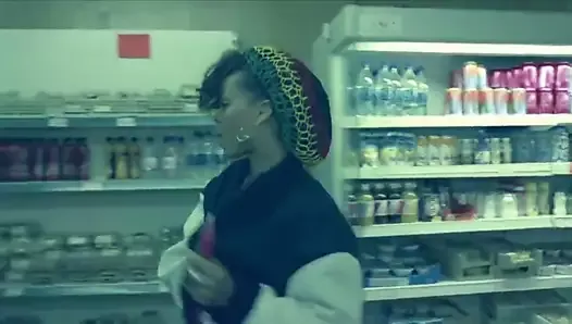Rihanna - Мы нашли любовь (порно музыкальное видео)