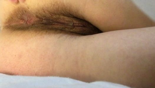 REAL Hands free female orgasm, very hairy pussy and cross legged masturbation. Pulsating pussy