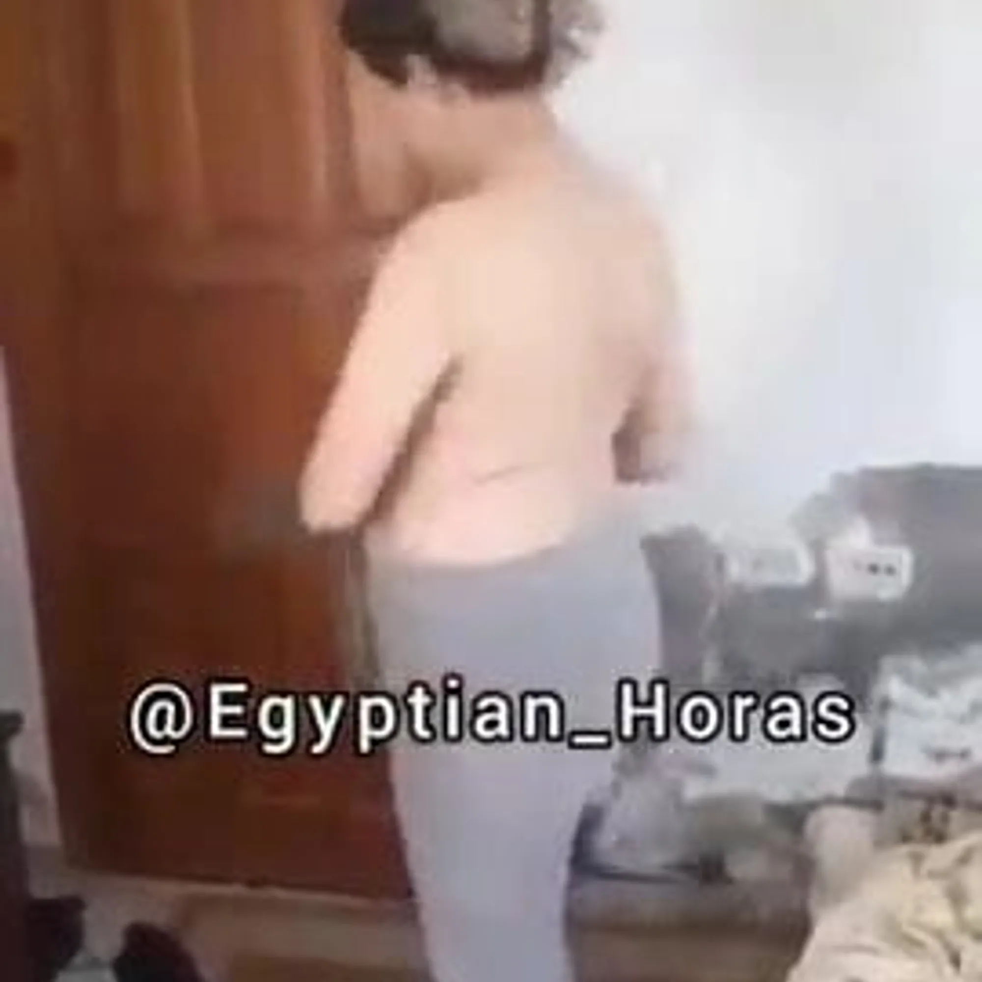 Giza porn in at home El El Mistero