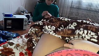 I masturbate my pussy while the masseuse gives a massage