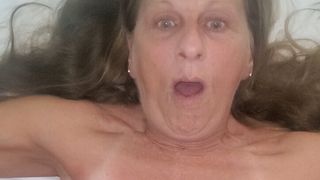 CREAMPIED WIFE - MARRIED SLUT LESLIE TAKING DADDY'S LOAD - I WANT YOUR LOAD IN ME!