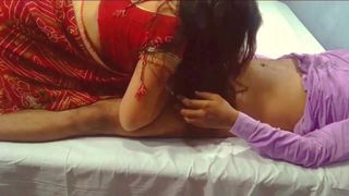 Bhabhi came to the wedding and fucked
