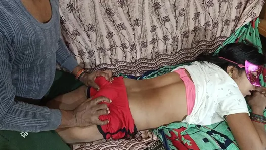 Возбужденную индийскую жену дези с большой задницей трахнули раком - лучшее порно на хинди