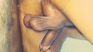 Indian gay maid found something sexy in the bathroom