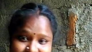South indian tamil girl shows boob selfie for BF