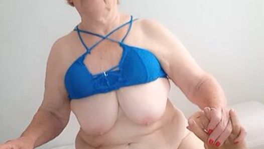 Beautiful granny cums with multiple orgasms.