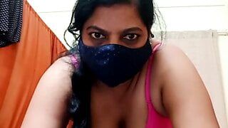 Desi Indian aunty – Sex and relationship with her boyfriend