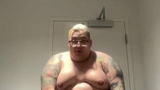 Fat fag david wants to be exposed