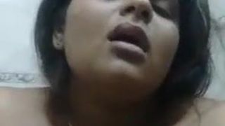 Desi Slut Bhabhi Masturebating in Bathroom