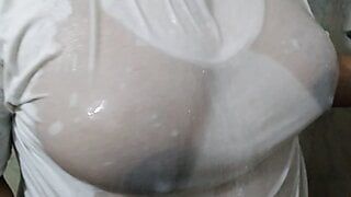 Saudi beautiful woman Hot showering - Boobs