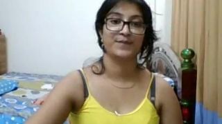 Indian Girl Webcam -Kamasutrayogi
