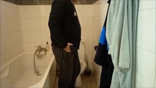 a man gets a good masturbation in his bathroom