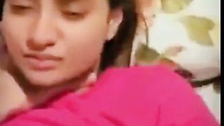 Desi pakistani hermana disfruta hermano polla completo Duro A la mierda con hindi audio