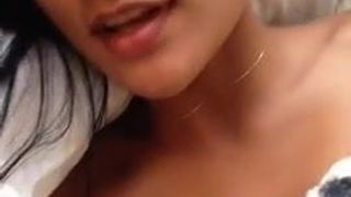 NRI Indian girl with amazing body, nude selfie record 2020
