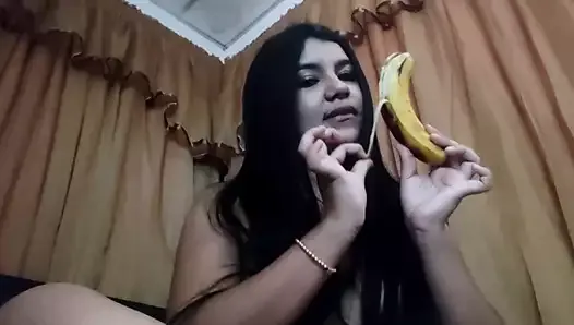 Banana hotties piss porno tube