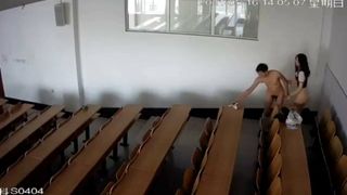 Трах китайского университета в классе