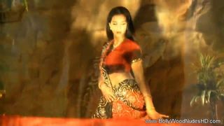 Sensual Dance Ritual From Exotic India