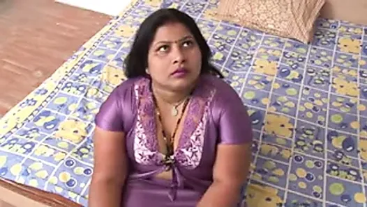 tamil housewife nignty showing
