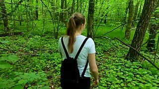 Shy schoolgirl helped me cum and showed her naughty talents! Risky blowjob and handjob in the forest with birds singing!
