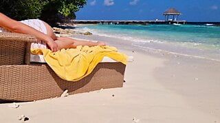 Girl relaxing on a beach – Hot ass – no panties