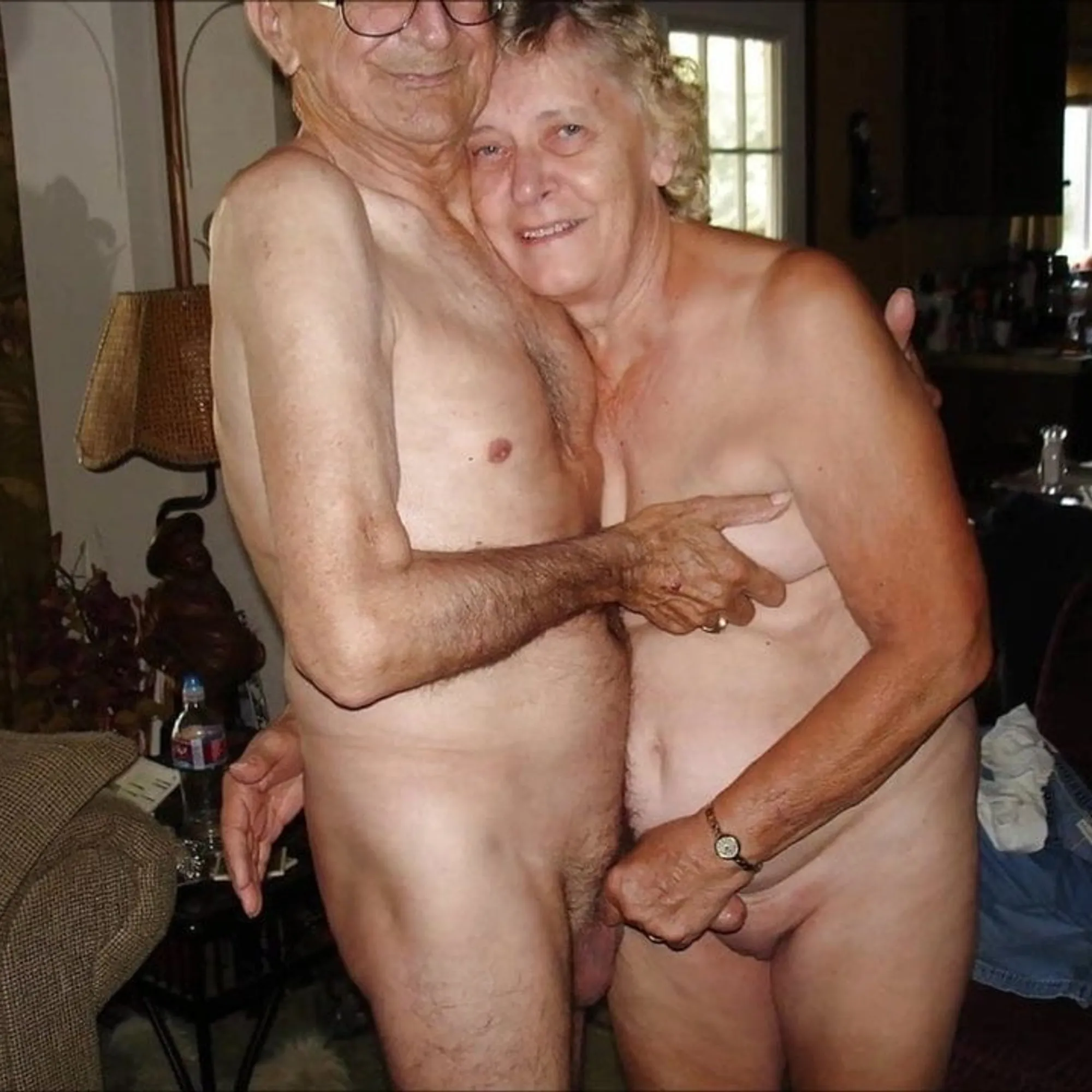 Nude old couple pics