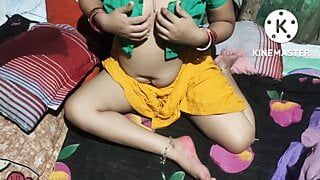Anita yadav ka hot look in peticoat