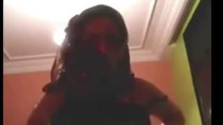 Niqab Dance from EX-girl friend with sexy Ass