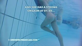 TEASER: CHINESE GIRL HAS STRONG JET ORGASM