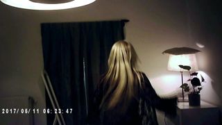 Blond Russian babe loves Fuck machine The Sybain