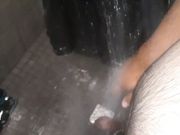 Washing my cock in hard water 