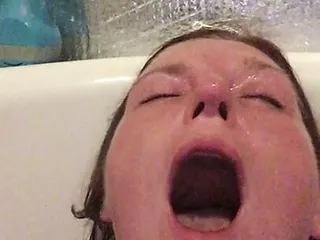 Mistress Wriggler having the most insane orgasm in the bath