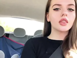  video: shaking tits in the car